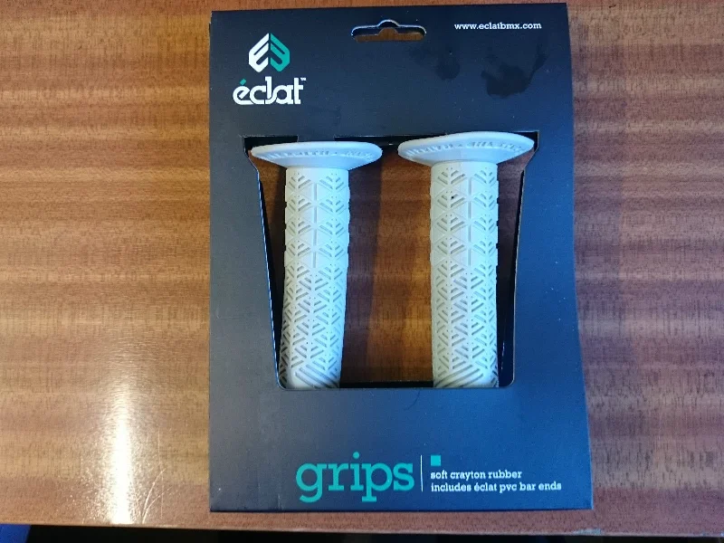 gradient pro-grade bike grips-ECLAT CHESTER BLACKSMITH HANDLEBAR GRIPS KRATON RUBBER+CORKX END PLUGS GREY