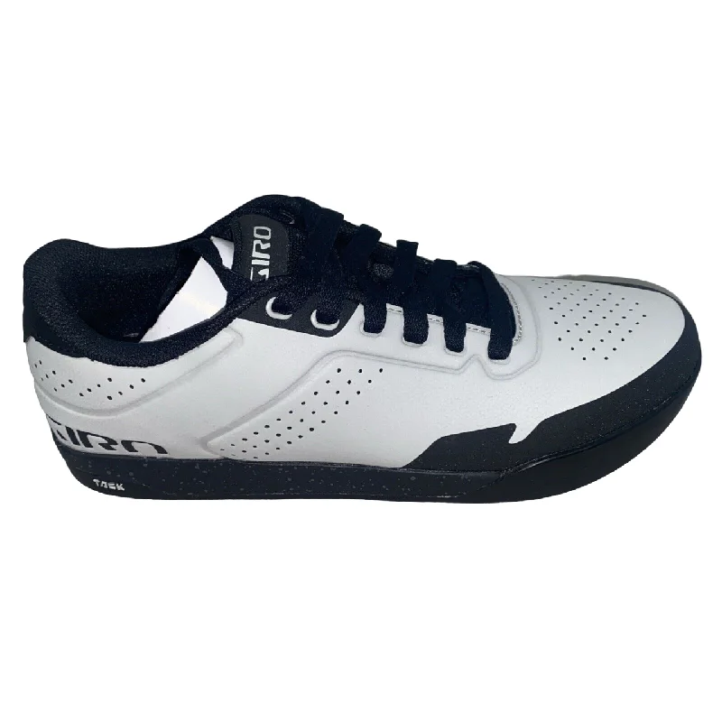 cycling clothing with late spins-Giro Latch MTB Shoe - Light Sharkskin