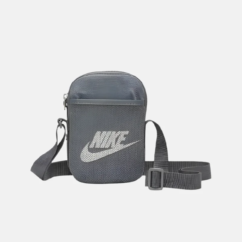 Shock-proof MTB shorts-Nike Heritage Cross-Body Bag 1L -Smoke Grey/Smoke Grey/Summit White