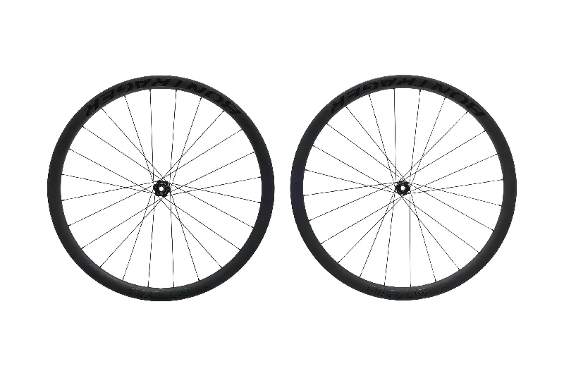 Bontrager Aeolus Pro 37 Carbon Tubeless 700c Wheelset